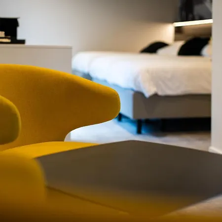 Les Thermes De By La Cour De La Reine Hotel, & Acces Gratuit Au Centre Thermal 4*