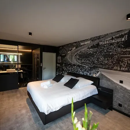 Les Thermes De By La Cour De La Reine Hotel, & Acces Gratuit Au Centre Thermal Hotel