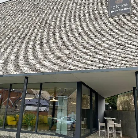 Hotel Les Thermes De By La Cour De La Reine Hotel, & Acces Gratuit Au Centre Thermal 4*