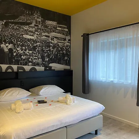 Les Thermes De By La Cour De La Reine Hotel, & Acces Gratuit Au Centre Thermal فندق 4*