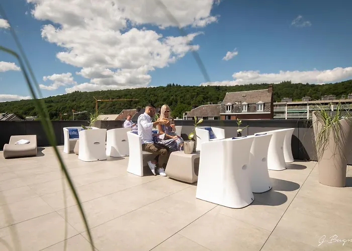 Les Thermes De By La Cour De La Reine Hôtel, Suites&accès Gratuit Au Centre Thermal Hotel Spa